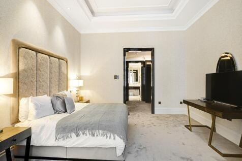 Corinthia Residences