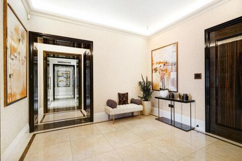 Corinthia Residences