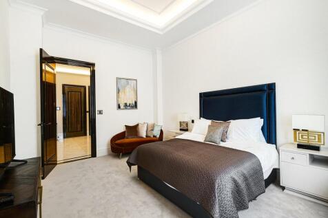 Corinthia Residences