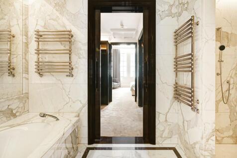 Corinthia Residences
