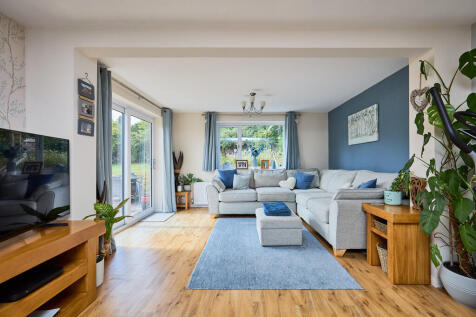 Edward Knight 202...