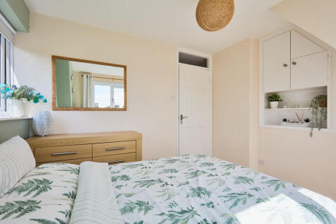 Edward Knight 202...