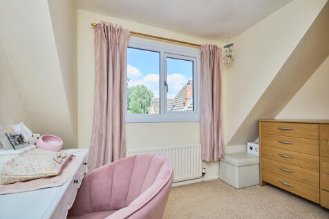 Edward Knight 202...