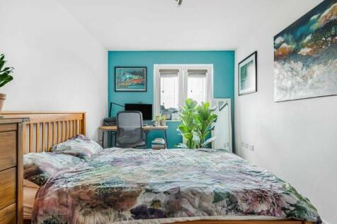 Bedroom (a)
