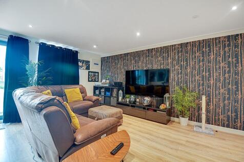 Lounge Area (a)