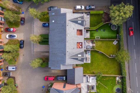 3 William Lunt Garden, M21 9PB-4.jpg