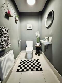Cloakroom/ Wc