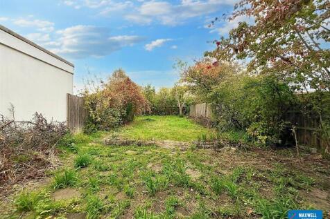 WhatsApp Image 20251014 at 153949_8725cbda.jpg