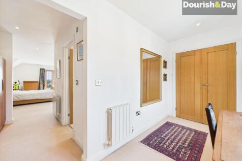 Bedroom 1 Dressing Room