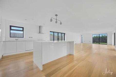 Kitchen Living Area