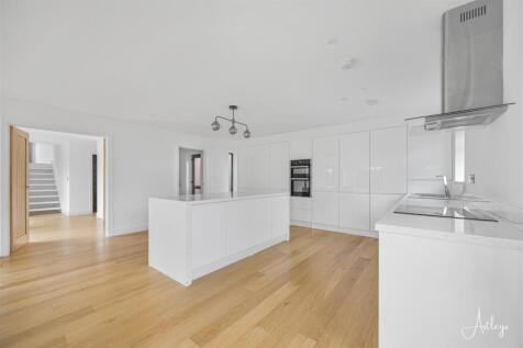 Kitchen Living Area