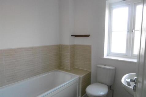 Bathroom.JPG