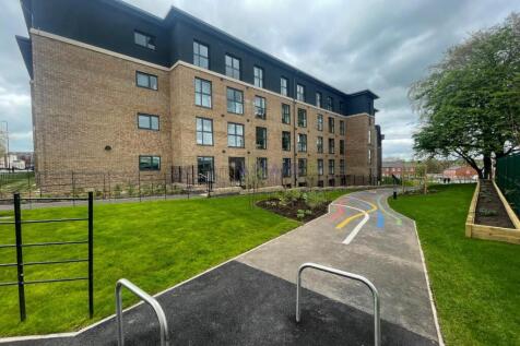 Path next to building.jpg