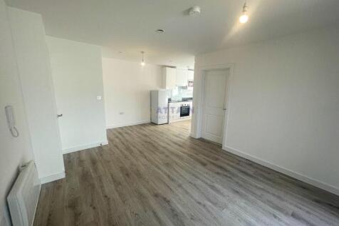 Living Room to Kitchen.jpg