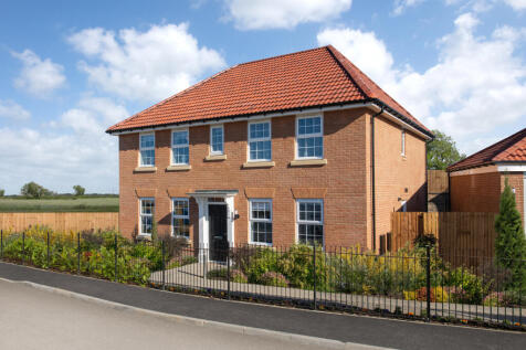 Outside view 4 bedroom detached Chelworth home