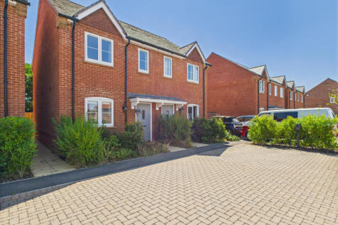 2 Bedroom Semi Detached House for Sale