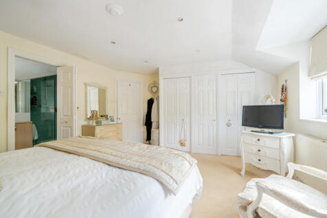 1327648-26-687f5f...