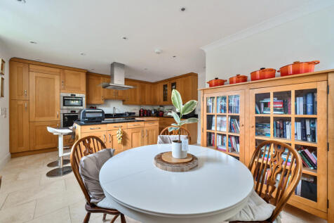 1331595-32-688c8b...