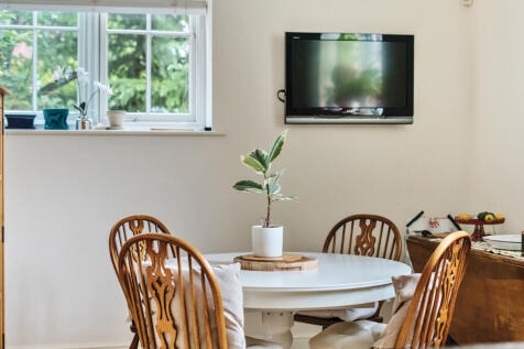 1331595-36-688c8b...