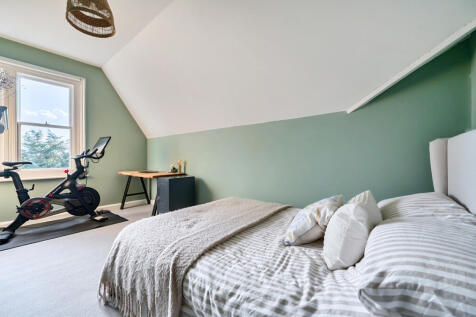 1376587-6-6915d22...