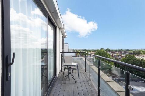 Flat 17, 706 High Road - qEUJokuo51xRNgDg2F8s.jpg