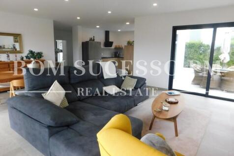 Bom Sucesso PM Real Estate Obidos Lagoon Villa