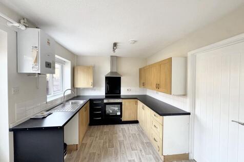 Kitchen - eden may