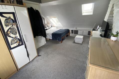 master bedroom.jpg