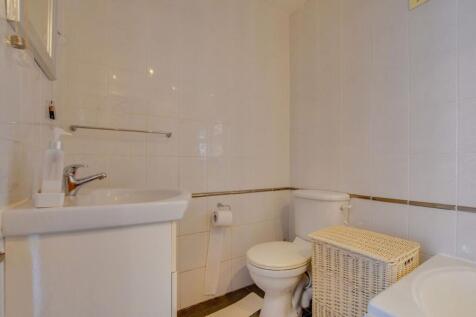 Ground Floor Bathroom