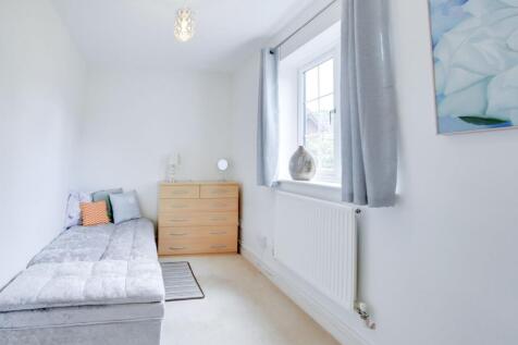 Study/Fourth Bedroom