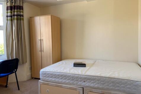 3 Elm Grove Unknown Bedroom (2)