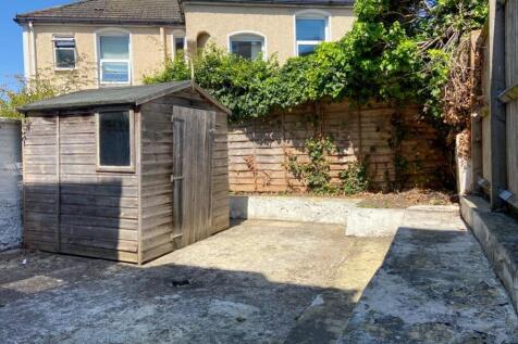 3 Elm Grove Outside Area (2)