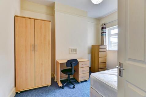 100 Bonchurch Road Bedroom 1