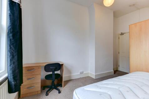 100 Bonchurch Road Bedroom 2 (2)