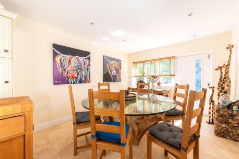 Breakfast Room