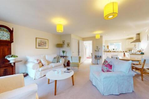 Kitchen/Living/Dining Room