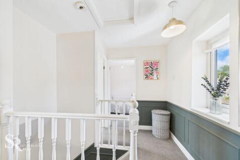 Landing &amp; Hallway