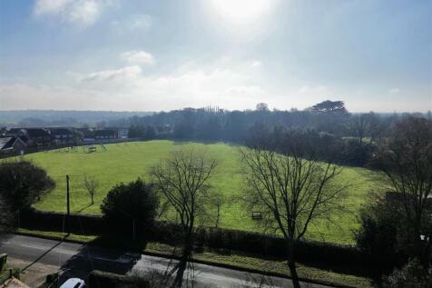 AERIAL VIEW TO FRONT