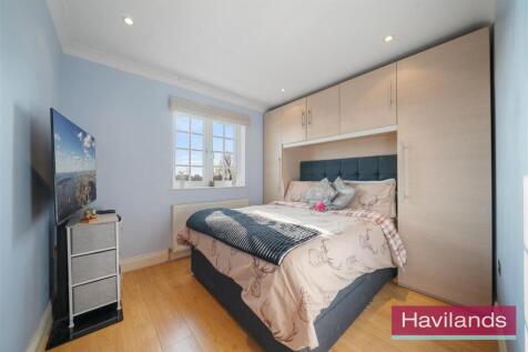 Brockley Court-1.jpg