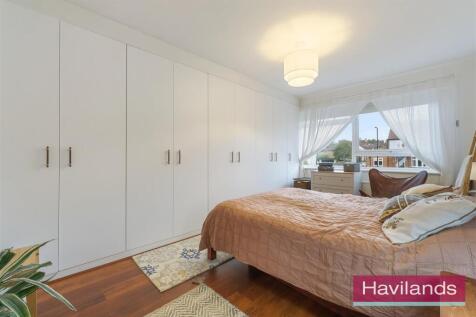 Chesterfield Lodge-8.jpg