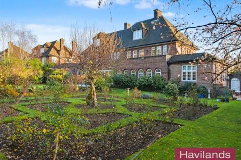 Cannon Hill N14 7DJ-10.jpg