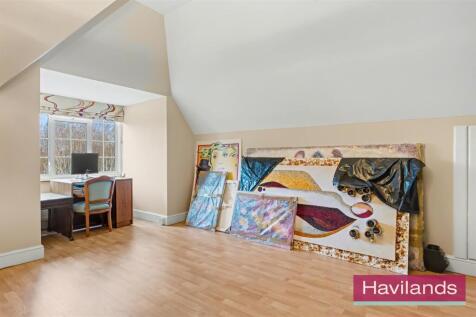 Cannon Hill N14 7DJ-22.jpg