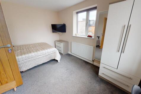 55-Coronation-Road-Bedroom-2.jpg
