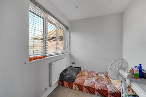 Bedroom3.jpg