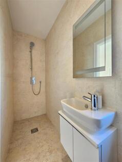 Bedroom 2 En-Suite