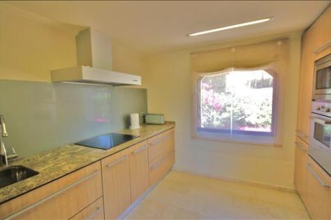 Apartment Kitchen 1