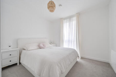 1394808-5-69491c1...