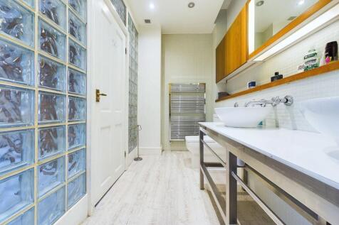 Bathroom (1)