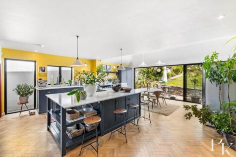 66 Dean Court Road Full Res-36.jpg