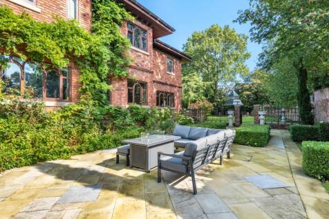 Outside Seating Area